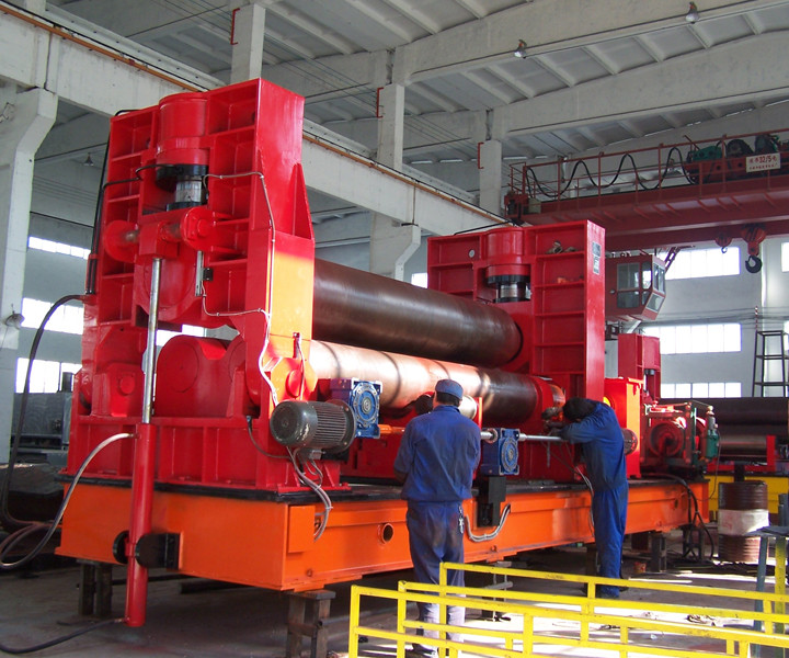 水平下調(diào)數(shù)控卷板機(jī)SW11X-B-40x3000.jpg